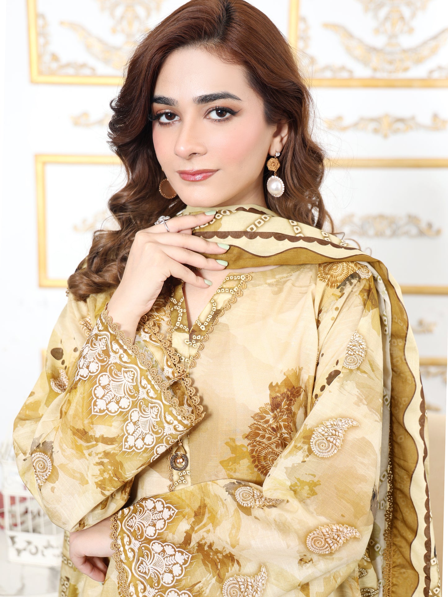 Printed Lawn 3-Piece stitched – Golden Glow