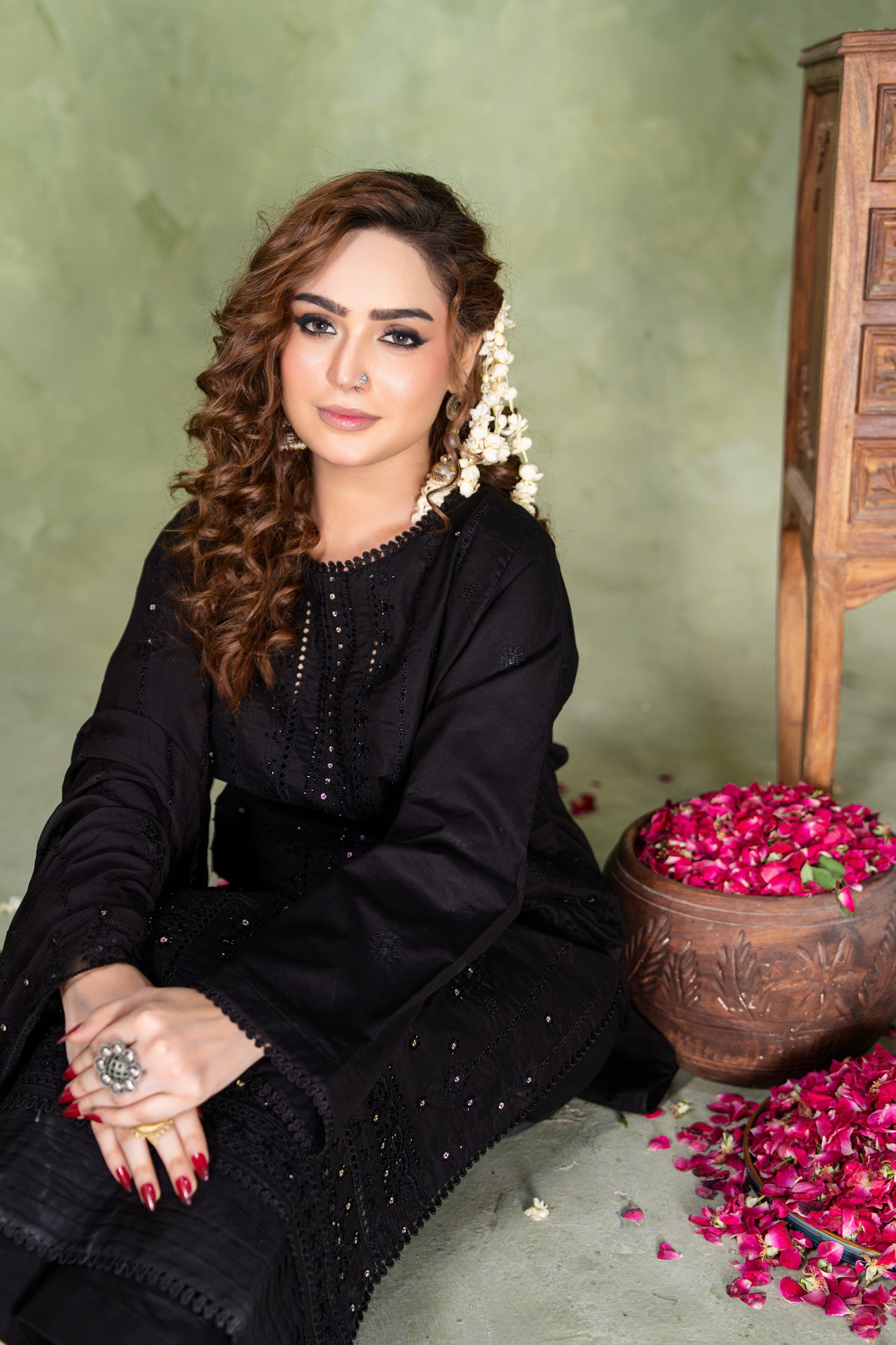 Midnight Noir – 3Pc Stitched Lawn Suit