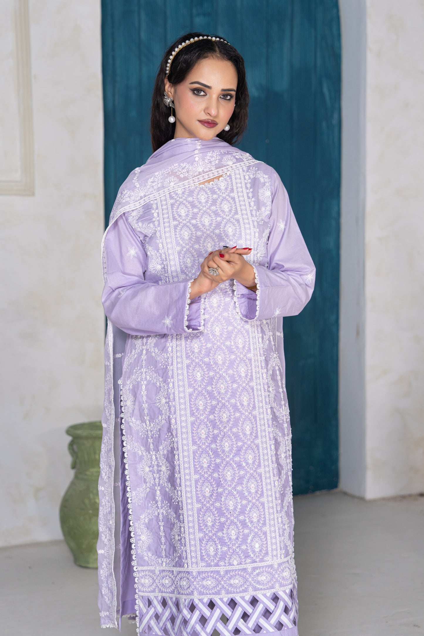 Lilac Luxe – 3Pc Stitched Embellished Lawn Suit
