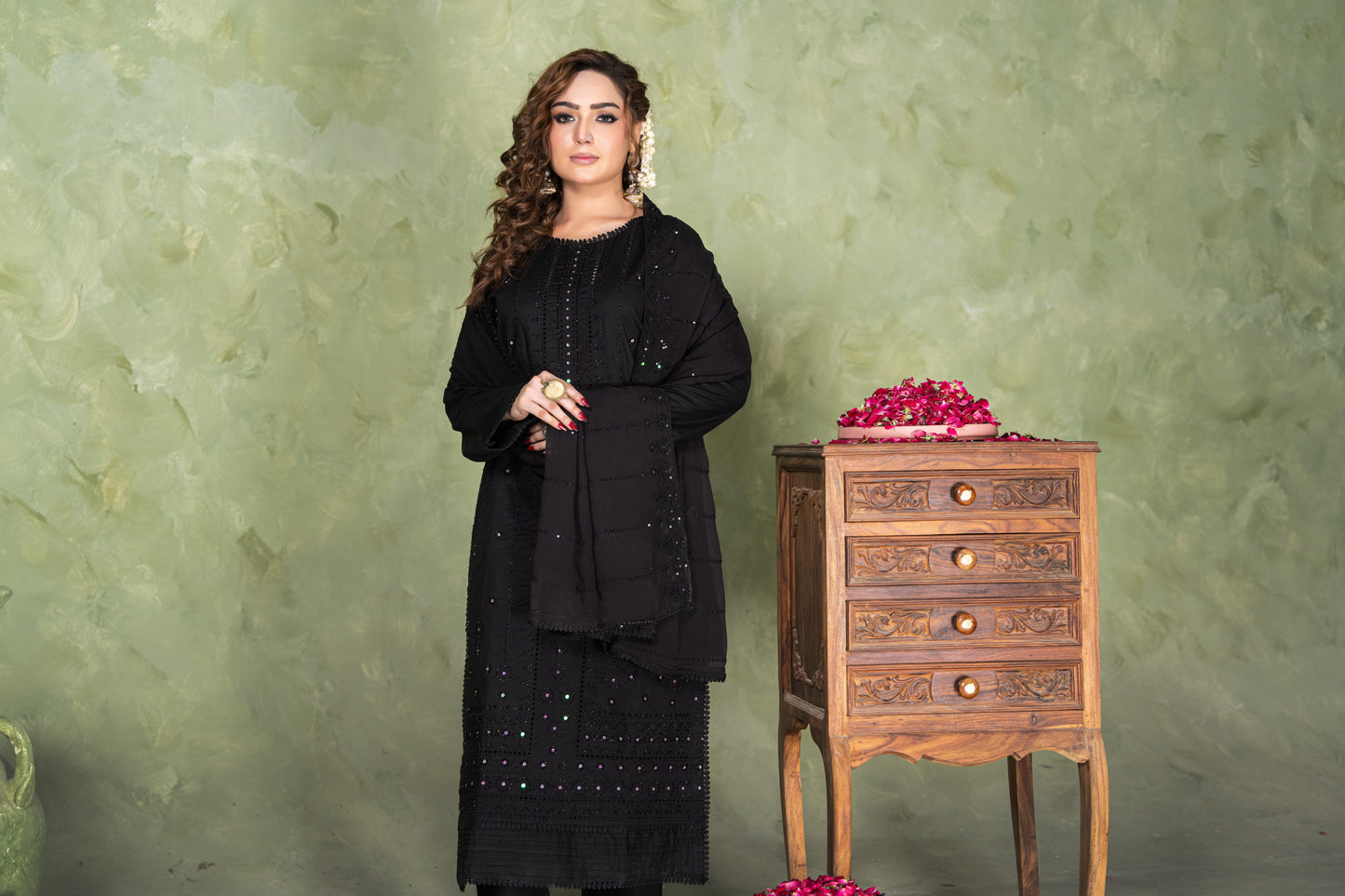 Midnight Noir – 3Pc Stitched Lawn Suit