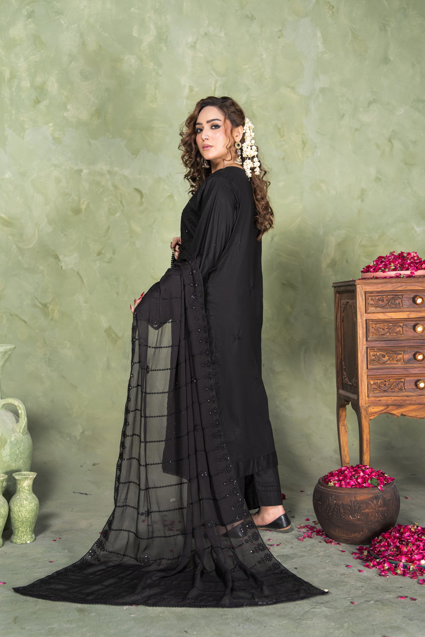 Midnight Noir – 3Pc Stitched Lawn Suit