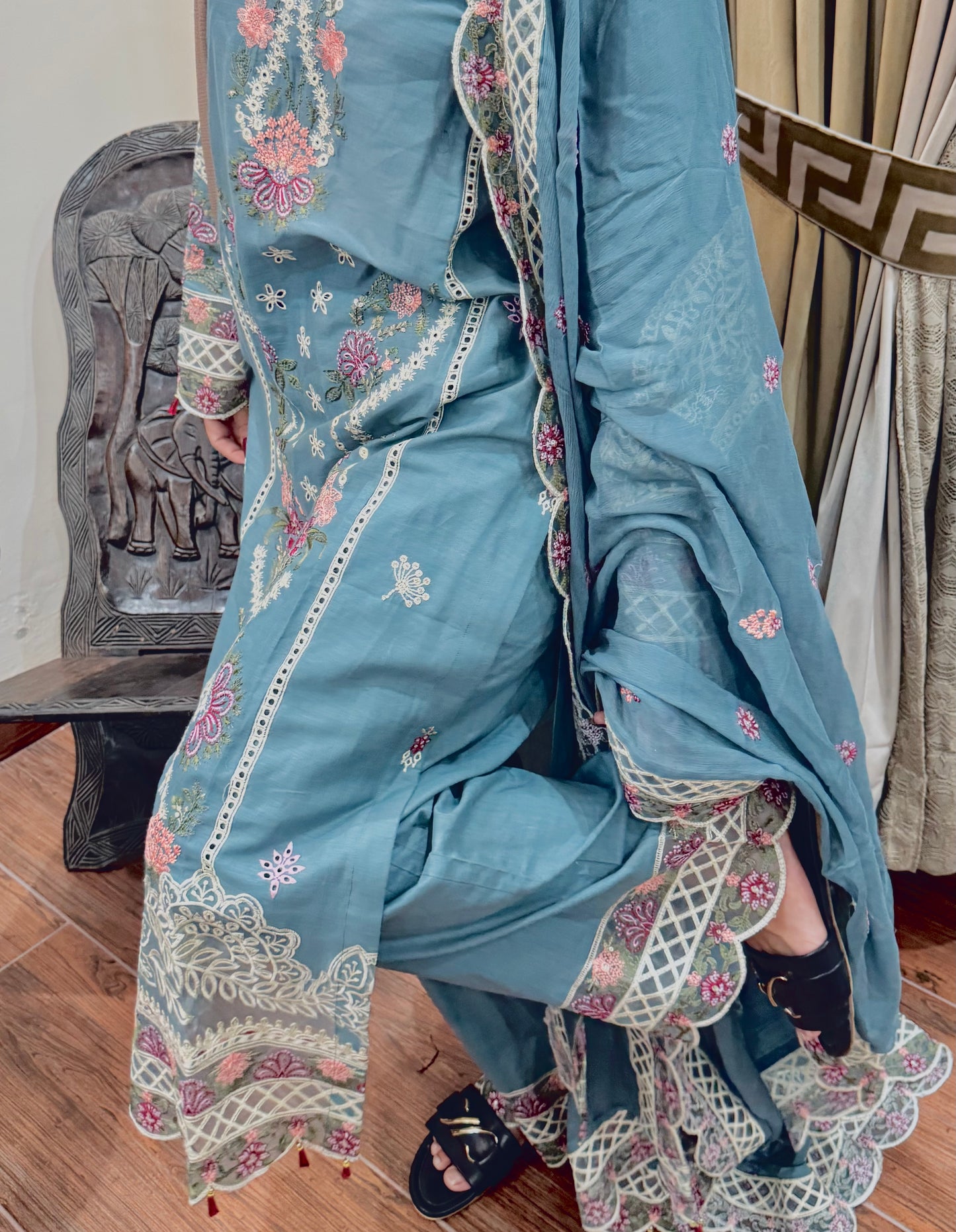 Azure Blossom – 3PC Luxury Embroidered Lawn Suit