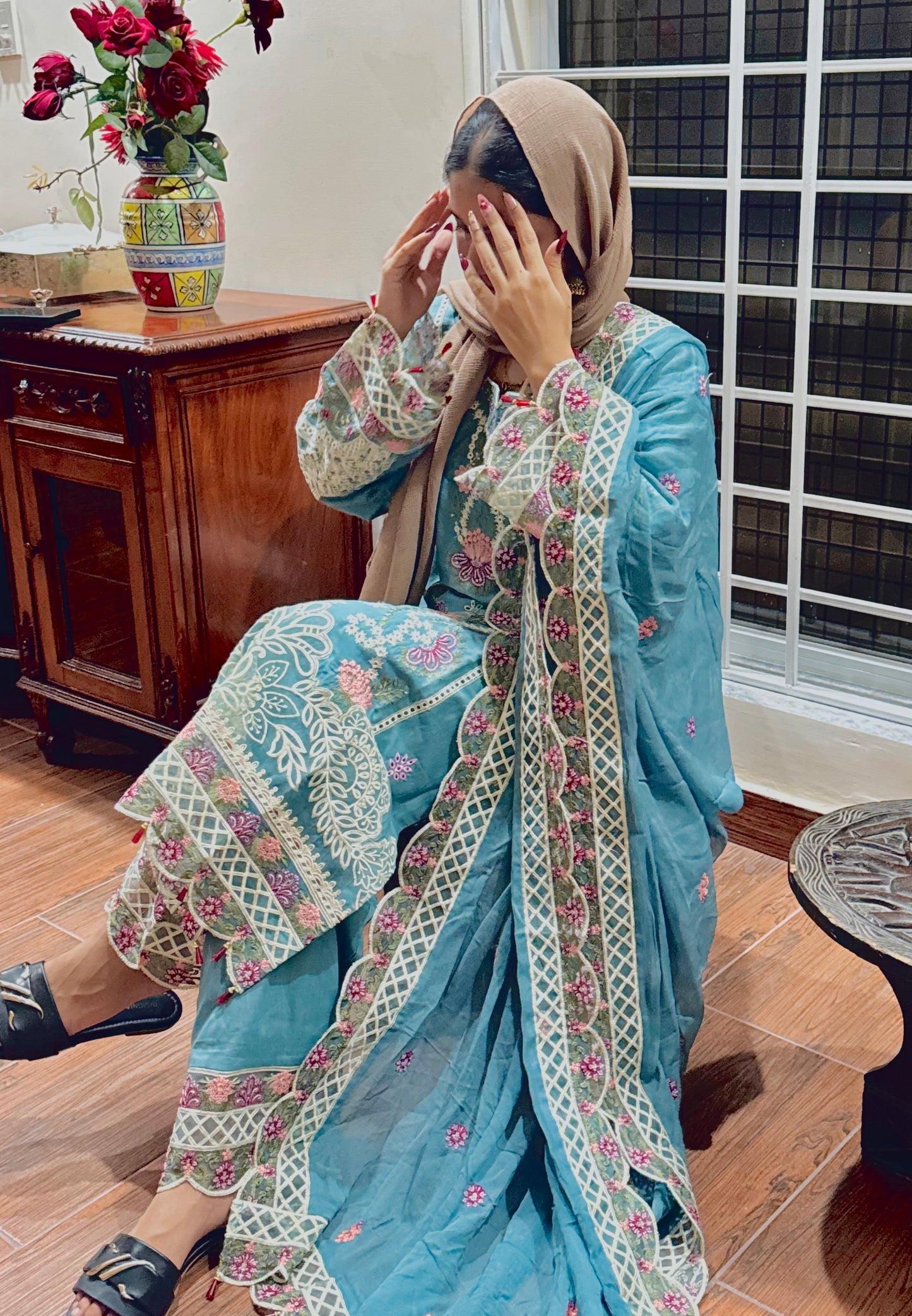 Azure Blossom – 3PC Luxury Embroidered Lawn Suit